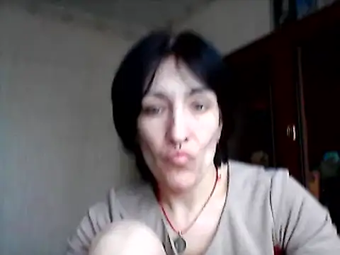 SunnyAmorre online show from 02/07/25, 07:40