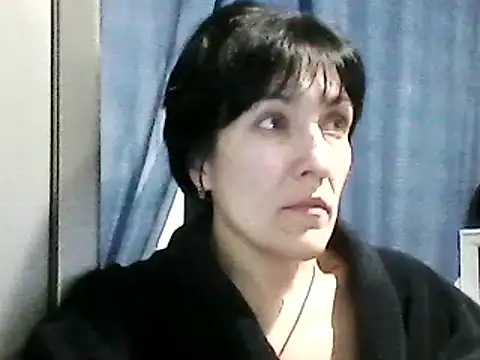 SunnyAmorre online show from 02/19/25, 09:36