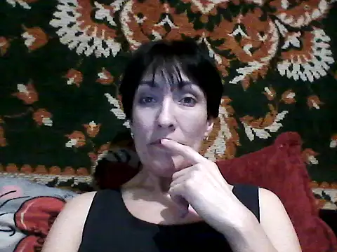 SunnyAmorre online show from 12/14/25, 12:32