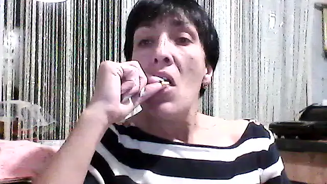 Snapshot of SunnyAmorre chatting on 05/23/26, 07:29 SunnyAmorre online show from 05/23/26, 07:29