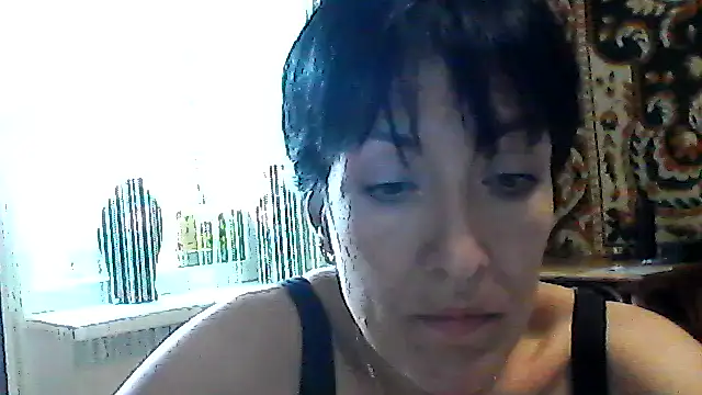 Snapshot of SunnyAmorre chatting on 06/13/26, 12:25 SunnyAmorre online show from 06/13/26, 12:25
