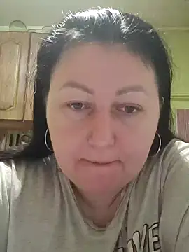 Snapshot of Rini333 chatting on 12/27/24, 05:16 Rini333 online show from 12/27/24, 05:16