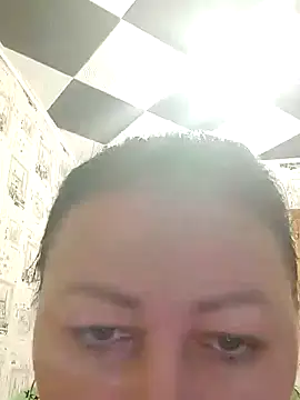Snapshot of Rini333 chatting on 01/02/25, 12:24 Rini333 online show from 01/02/25, 12:24