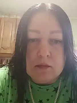 Snapshot of Rini333 chatting on 01/04/25, 08:28 Rini333 online show from 01/04/25, 08:28