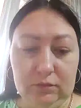 Snapshot of Rini333 chatting on 01/05/25, 12:10 Rini333 online show from 01/05/25, 12:10