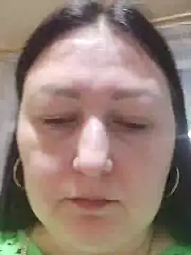 Snapshot of Rini333 chatting on 01/05/25, 03:55 Rini333 online show from 01/05/25, 03:55
