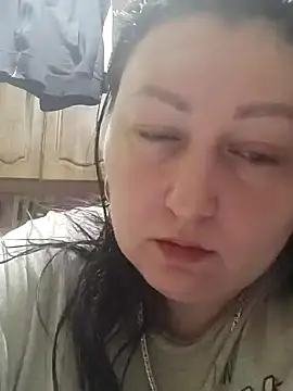 Snapshot of Rini333 chatting on 01/12/25, 09:08 Rini333 online show from 01/12/25, 09:08