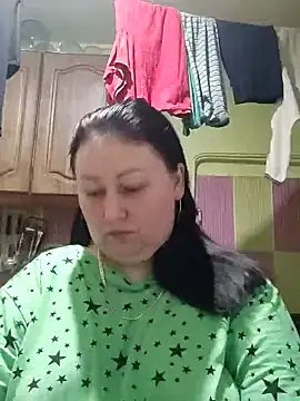 Snapshot of Rini333 chatting on 01/19/25, 04:36 Rini333 online show from 01/19/25, 04:36
