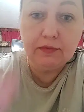Snapshot of Rini333 chatting on 02/27/25, 03:14 Rini333 online show from 02/27/25, 03:14