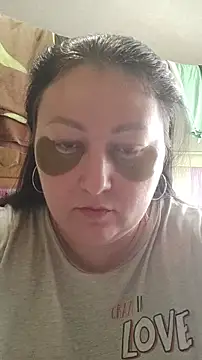 Snapshot of Rini333 chatting on 03/15/25, 11:40 Rini333 online show from 03/15/25, 11:40