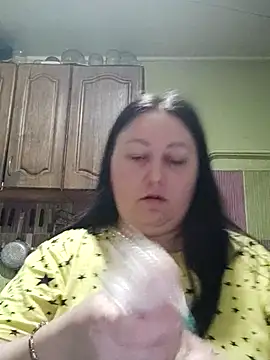 Rini333 online show from 10/06/25, 05:32