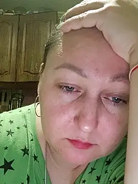 Snapshot of Rini333 chatting on 10/30/25, 06:52 Rini333 online show from 10/30/25, 06:52