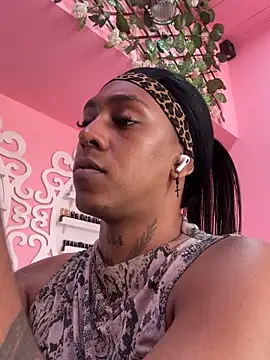 AmberRaus online show from 09/22/25, 06:32