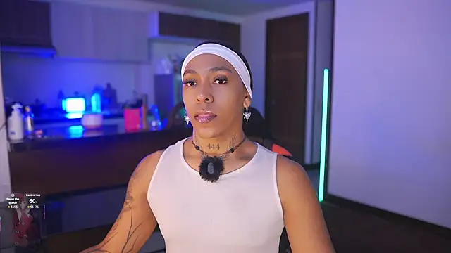 AmberRaus online show from 10/04/25, 10:46