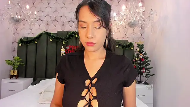 PilarJones  online show from 12/23/24, 04:06