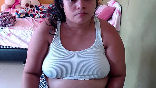 yulieth bbw online show from 01/16/25, 02:30