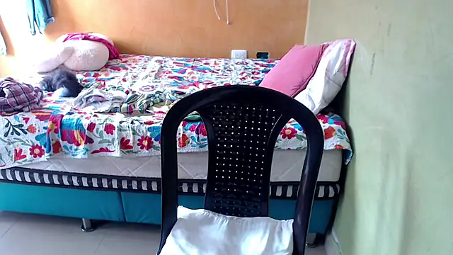 Snapshot of yulieth_bbw chatting on 11/19/25, 03:34 yulieth bbw online show from 11/19/25, 03:34