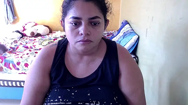 Snapshot of yulieth_bbw chatting on 11/22/25, 12:48 yulieth bbw online show from 11/22/25, 12:48