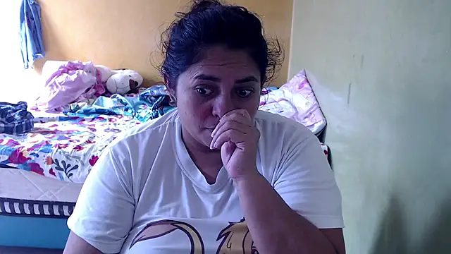 Snapshot of yulieth_bbw chatting on 12/05/25, 07:32 yulieth bbw online show from 12/05/25, 07:32