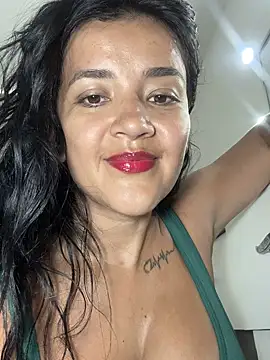 Snapshot of lau_ass_goddess chatting on 09/21/25, 01:46 lau ass goddess online show from 09/21/25, 01:46