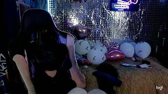 Snapshot of JINX_26 chatting on 09/14/25, 12:32 JINX 26 online show from 09/14/25, 12:32