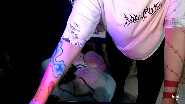 Snapshot of JINX_26 chatting on 11/20/25, 02:56 JINX 26 online show from 11/20/25, 02:56