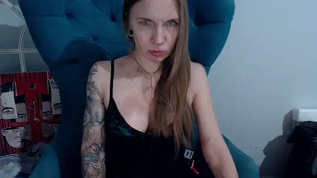 alexandra zaryanova online show from 12/13/24, 06:38
