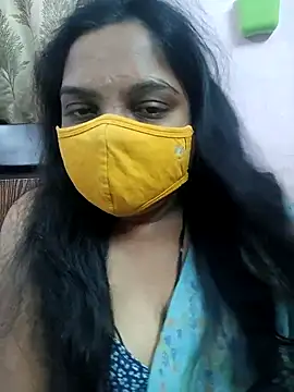 lovely-latha online show from 03/18/25, 09:31