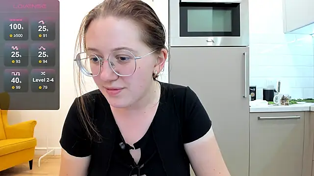 Charmy Gracy online show from 06/10/26, 07:02