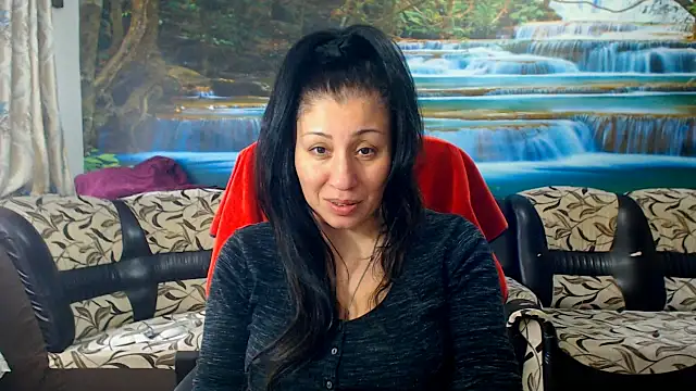 Snapshot of MoistMady chatting on 02/02/26, 10:14 MoistMady online show from 02/02/26, 10:14