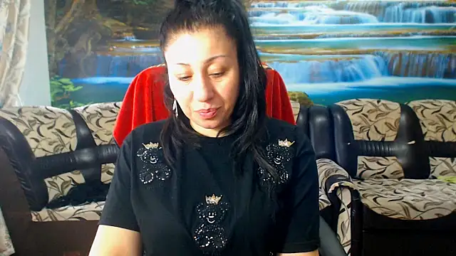 Snapshot of MoistMady chatting on 02/24/26, 06:22 MoistMady online show from 02/24/26, 06:22