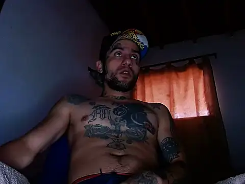 Snapshot of Christian_Stiven1 chatting on 02/11/25, 01:09 Christian Stiven1 online show from 02/11/25, 01:09