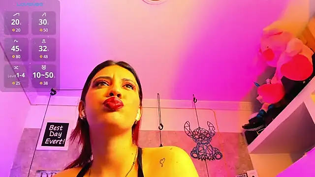 Rebeca xs online show from 01/20/25, 08:30