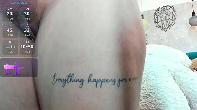 Rebeca xs online show from 11/29/25, 08:50