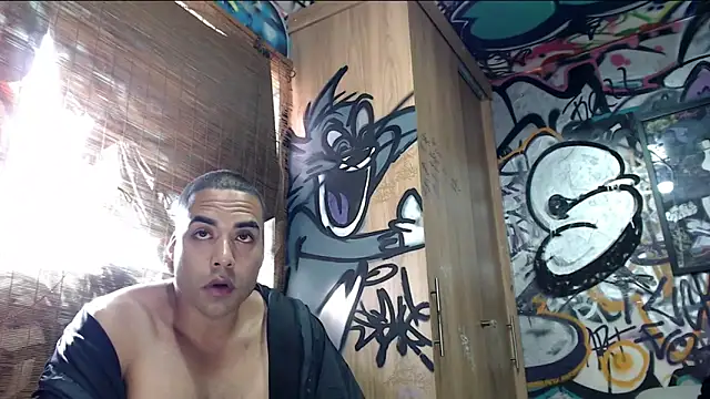Justin Frank online show from 05/05/26, 07:33