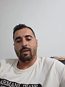Antonio123499 online show from 05/23/26, 01:33
