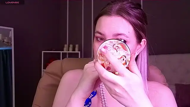 elinanortas online show from 09/26/25, 01:20