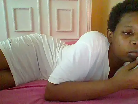 Snapshot of sweetshilahh chatting on 09/15/25, 08:03 sweetshilahh online show from 09/15/25, 08:03