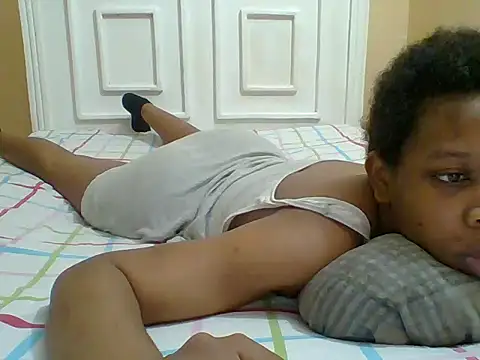 Snapshot of sweetshilahh chatting on 09/22/25, 03:08 sweetshilahh online show from 09/22/25, 03:08