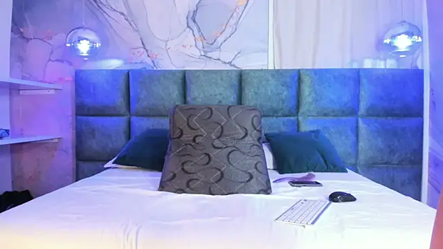 Snapshot of Scarleett_22 chatting on 11/14/25, 07:56 Scarleett 22 online show from 11/14/25, 07:56