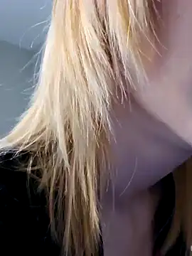AmethystFoxx online show from 01/10/25, 09:42