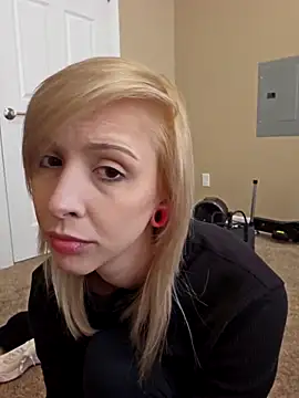 Snapshot of AmethystFoxx chatting on 02/21/26, 09:27 AmethystFoxx online show from 02/21/26, 09:27