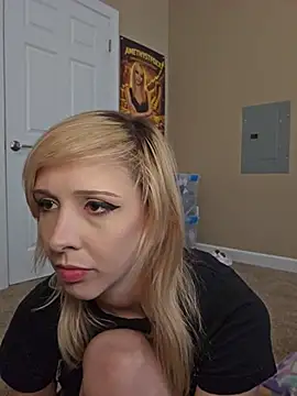 Snapshot of AmethystFoxx chatting on 05/20/26, 06:36 AmethystFoxx online show from 05/20/26, 06:36