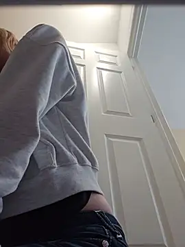 AmethystFoxx online show from 06/14/26, 05:26