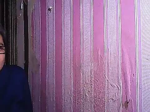 sweetsosie18 online show from 02/16/25, 12:54
