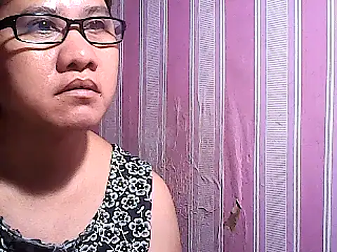 sweetsosie18 online show from 02/24/25, 08:25