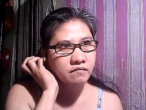 sweetsosie18 online show from 02/26/25, 12:14