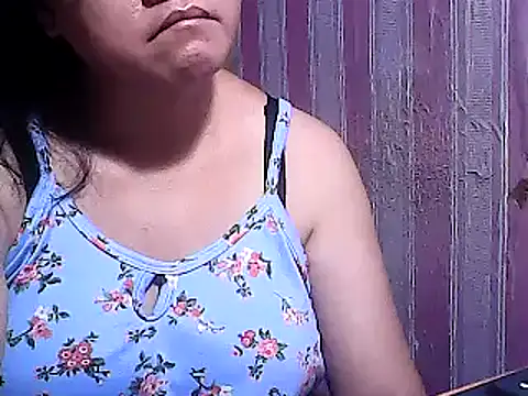 sweetsosie18 online show from 02/27/25, 09:00
