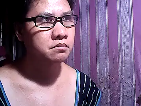 sweetsosie18 online show from 03/11/25, 09:37