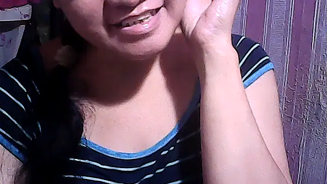 Snapshot of sweetsosie18 chatting on 09/15/25, 09:42 sweetsosie18 online show from 09/15/25, 09:42